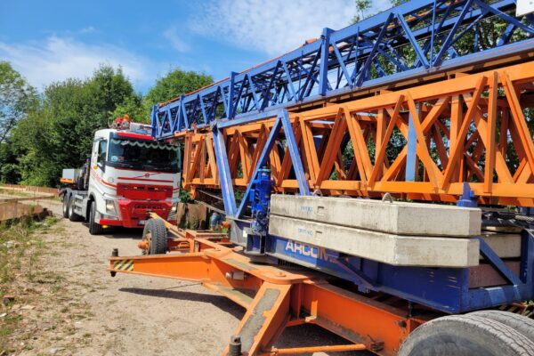 00_5 Positioneren van de bouwkraan op de werf